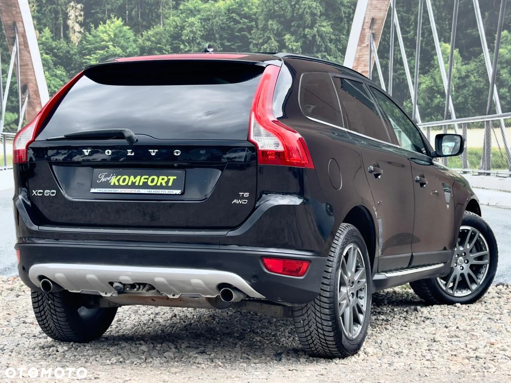 Volvo XC 60 T6 AWD RDesign - 13