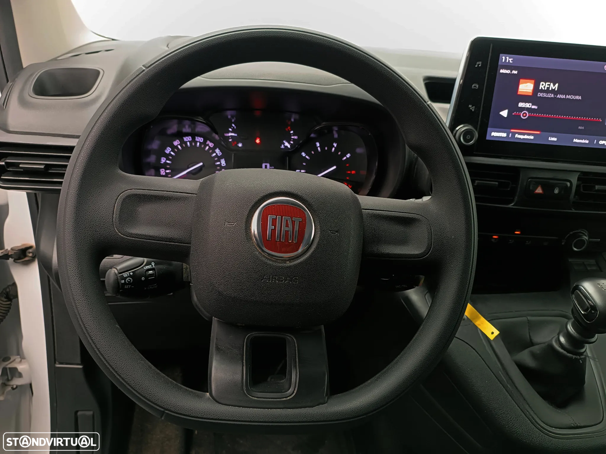 Fiat Novo Doblò BlueHDi 1.5 100cv S&S - 11