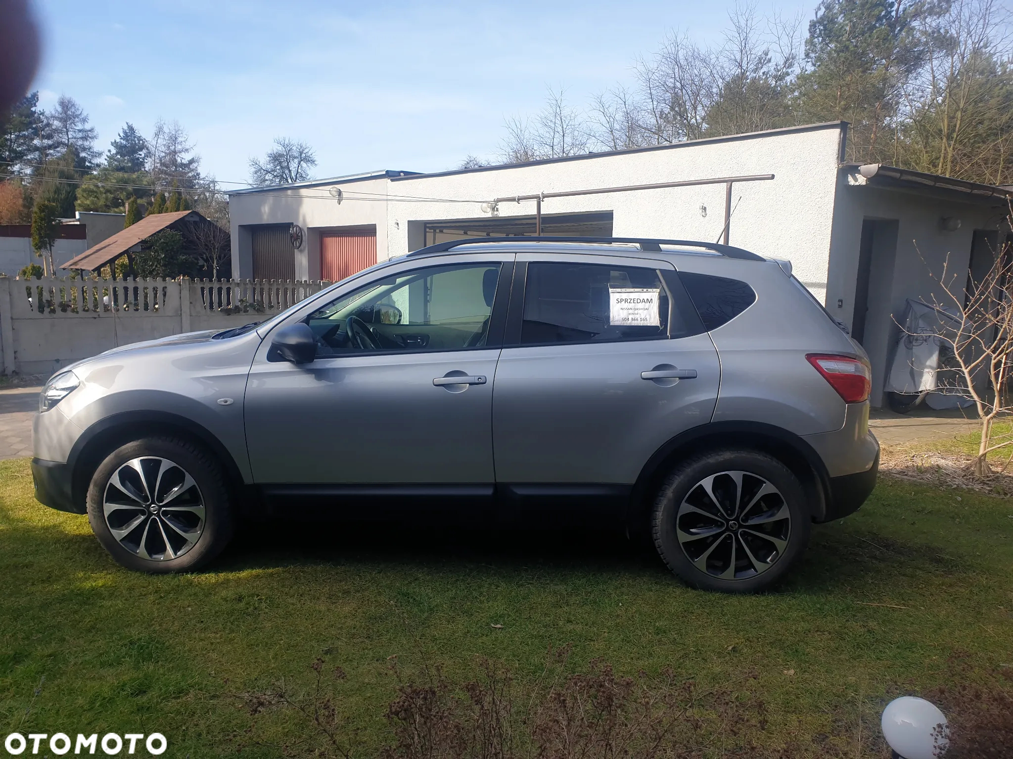 Nissan Qashqai - 2