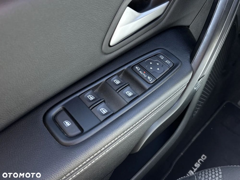 Dacia Duster 1.0 TCe Journey - 28