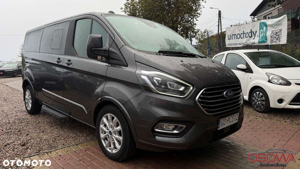 Ford Tourneo Custom - 9