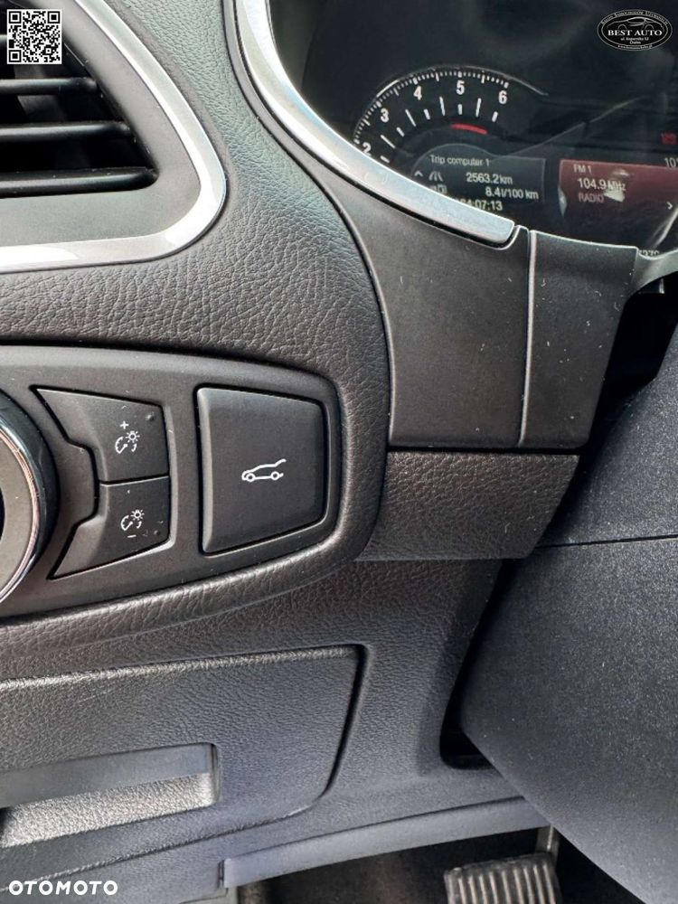 Ford Edge - 30