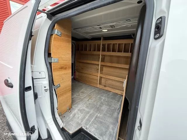 Citroën JUMPY 1.5 hdi xs bluehdi club (+IVA) - 11