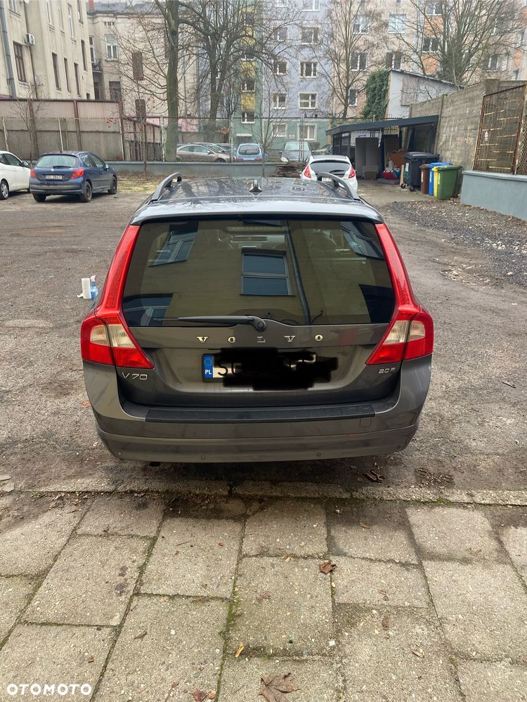 Volvo V70 2.0 - 16
