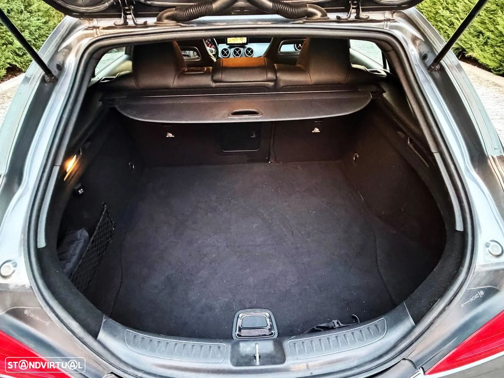 Mercedes-Benz CLA 220 (CDI) d 7G-DCT AMG Line - 27