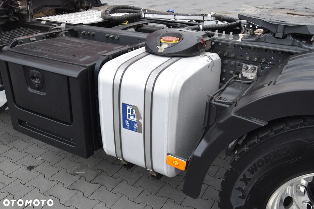 Volvo FH500 / NISKA KABINA / HYDRAULIKA / EURO 6 / ACC / LEDY / ALUFELGI / SERWISOWANY / SPROWADZONY - 19