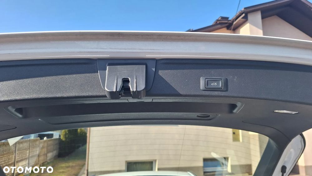 Audi A4 Avant 35 TFSI - 12