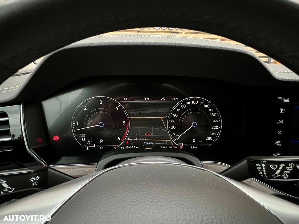 Volkswagen Touareg V6 TDI Atmosphere - 16