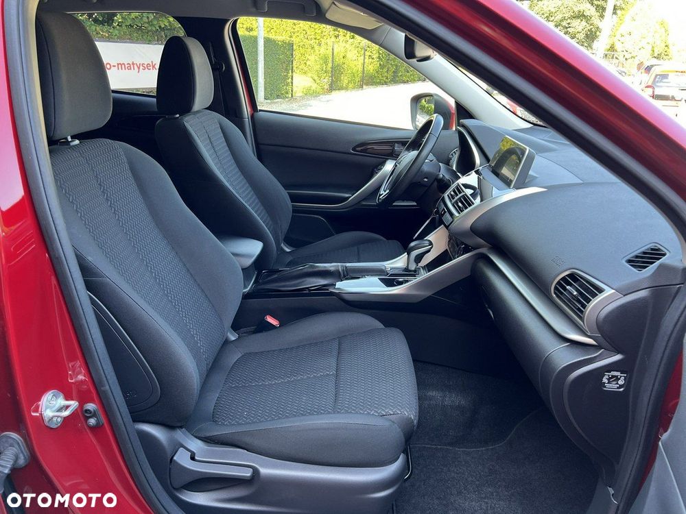 Mitsubishi Eclipse Cross - 23