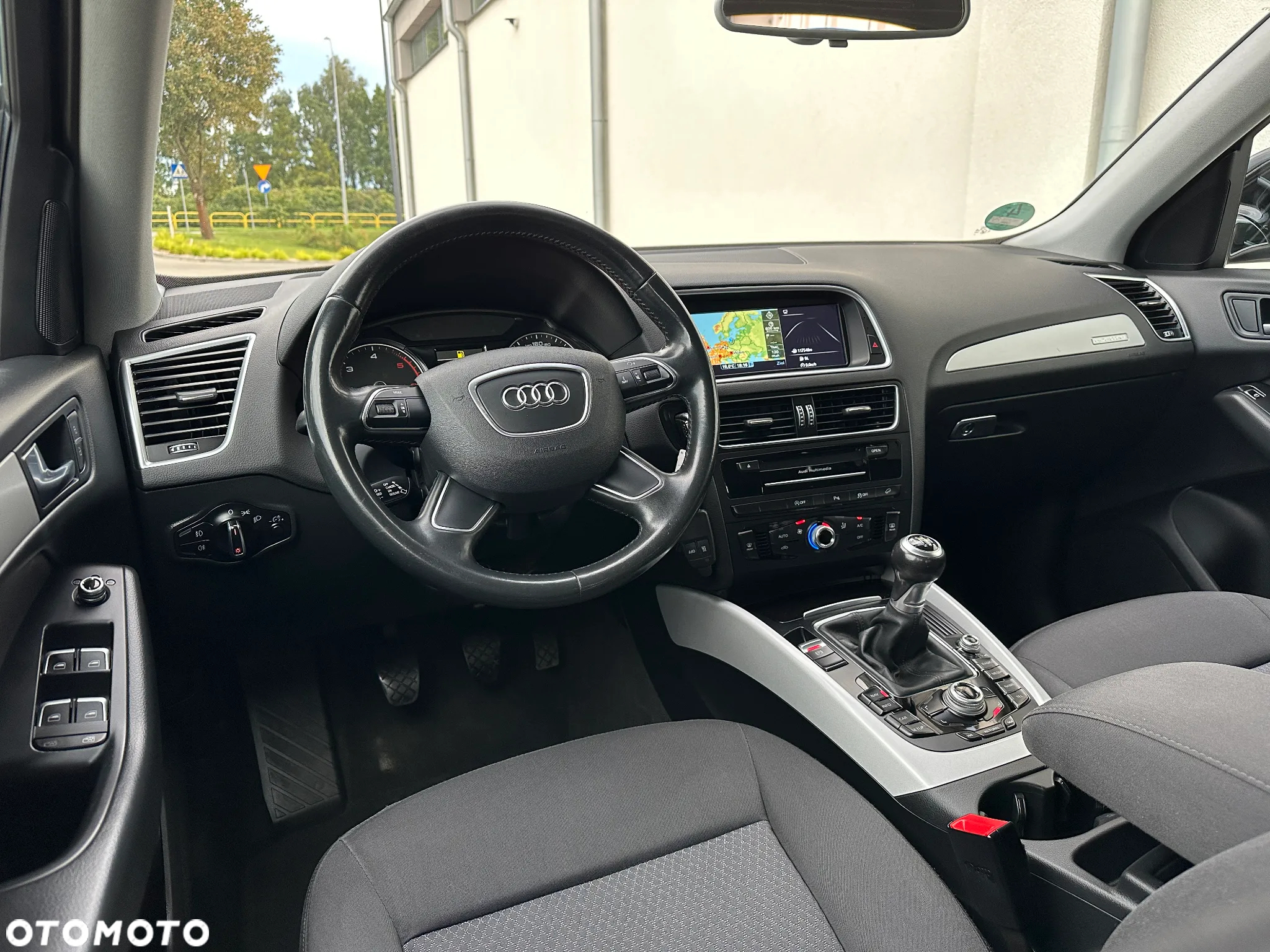Audi Q5 2.0 TDI quattro - 29