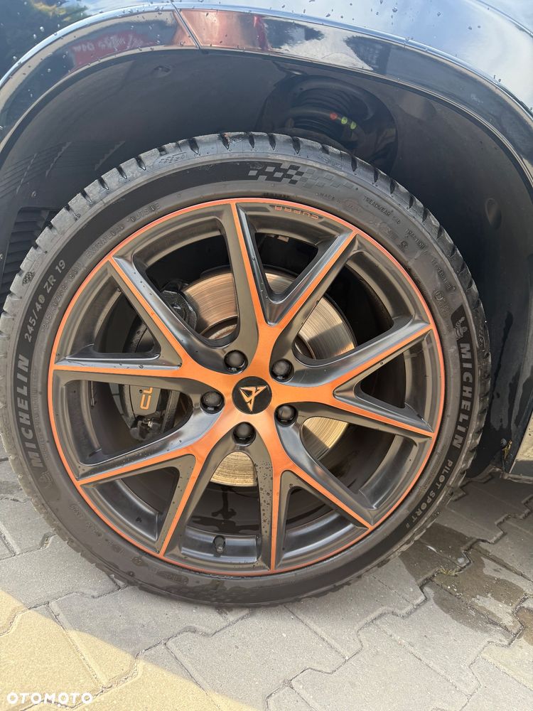 Cupra Ateca 2.0 TSI 4Drive VZ DSG - 19