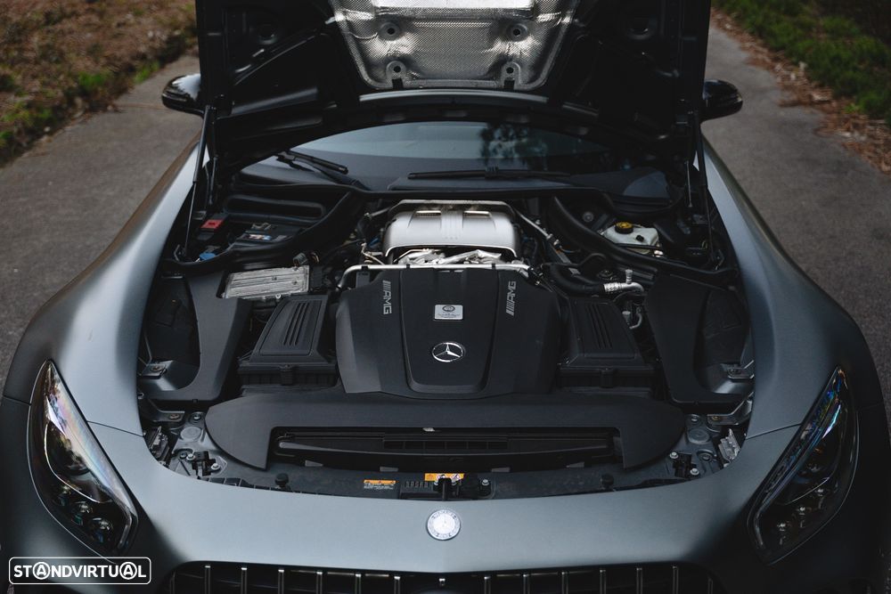 Mercedes-Benz AMG GT R - 34