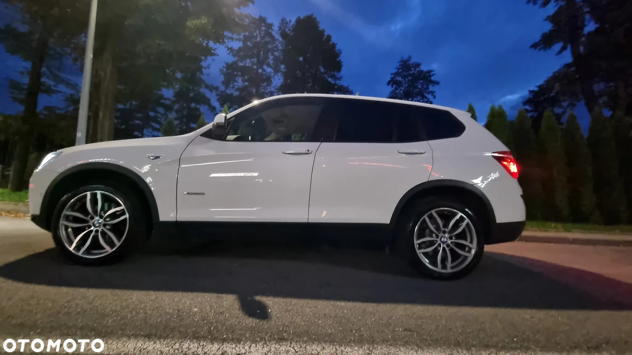 BMW X3 xDrive20i - 9