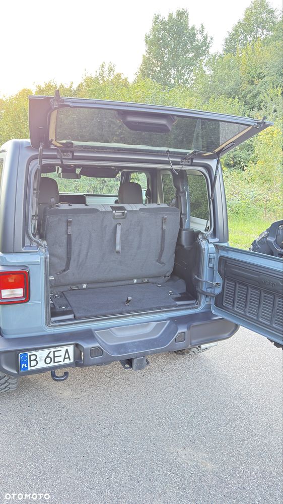 Jeep Wrangler - 6