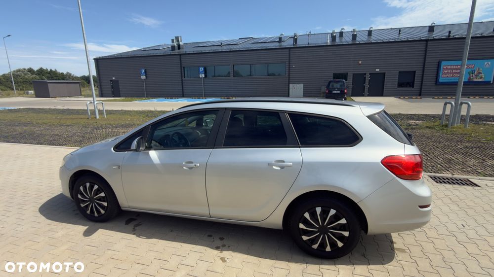 Opel Astra 1.7 CDTI DPF Color Edition - 21