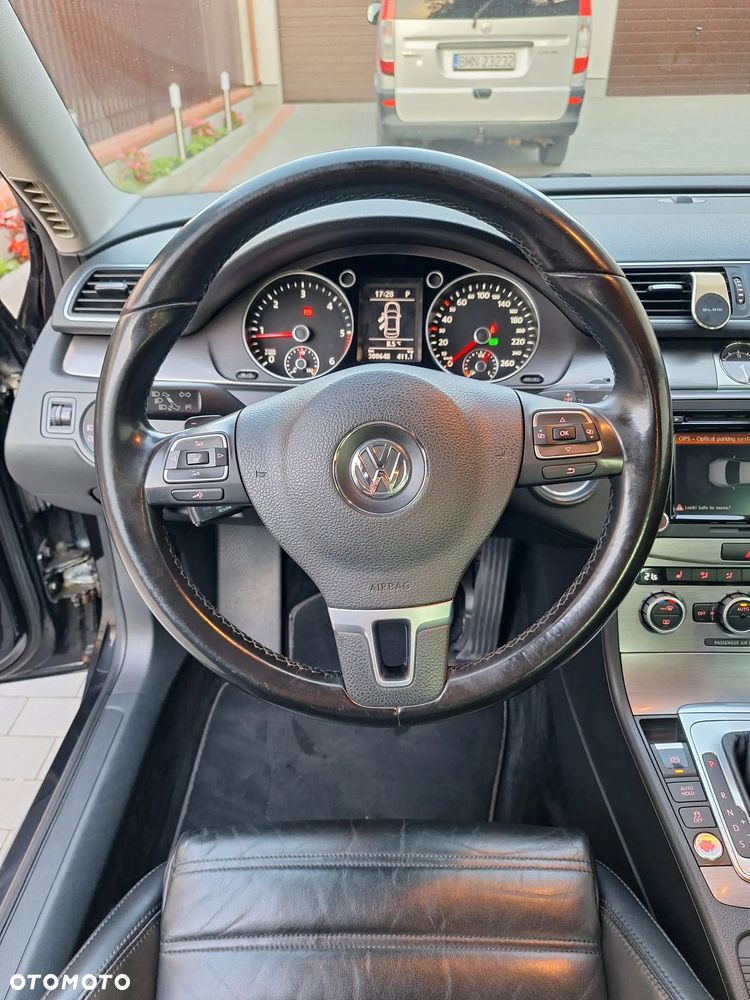 Volkswagen Passat 2.0 TDI Highline DSG - 7
