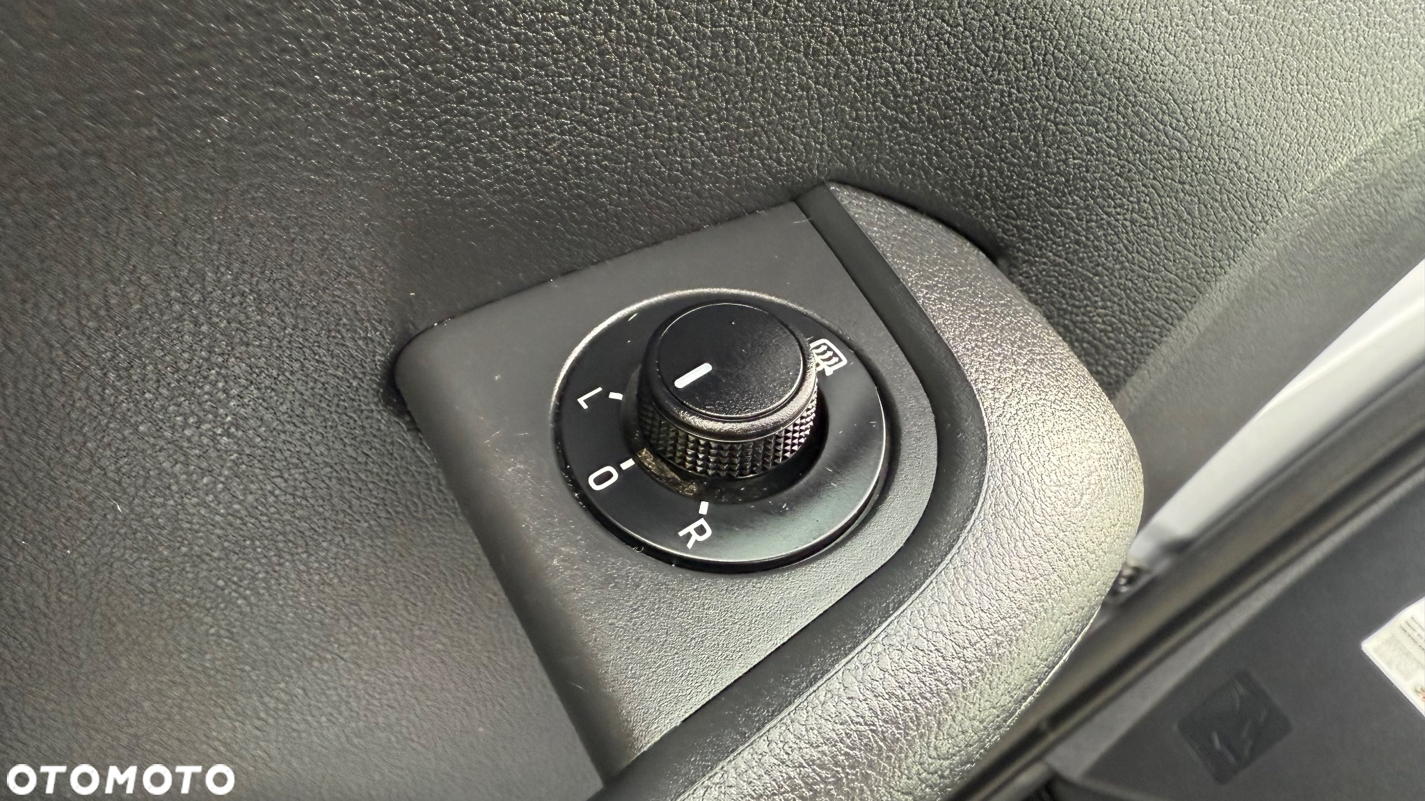 Skoda Octavia 1.4 TSI Active - 25
