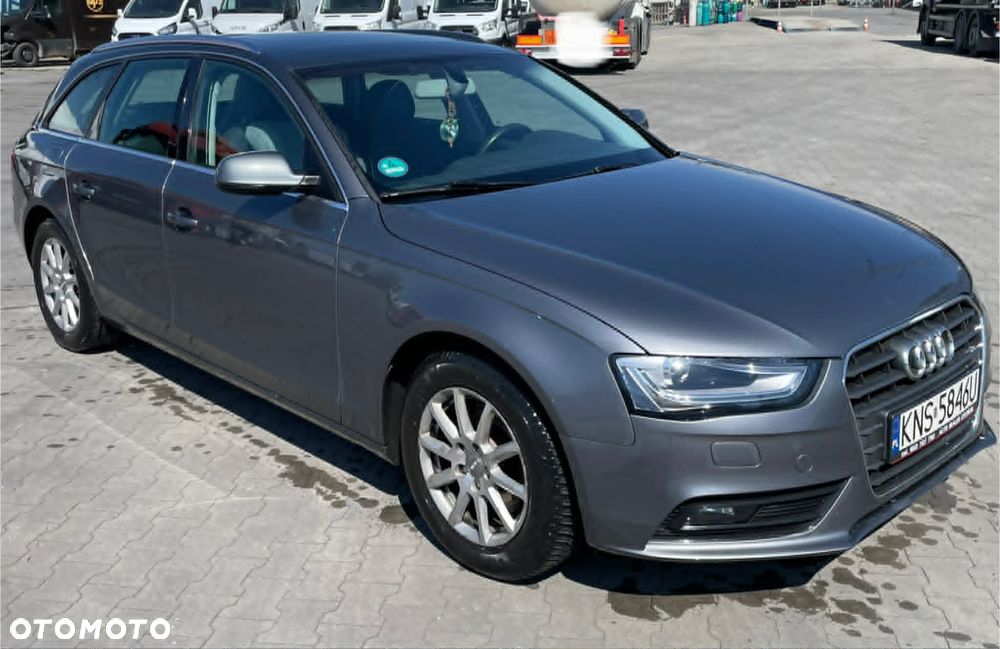 Audi A4 Avant 2.0 TDI DPF multitronic Attraction - 6