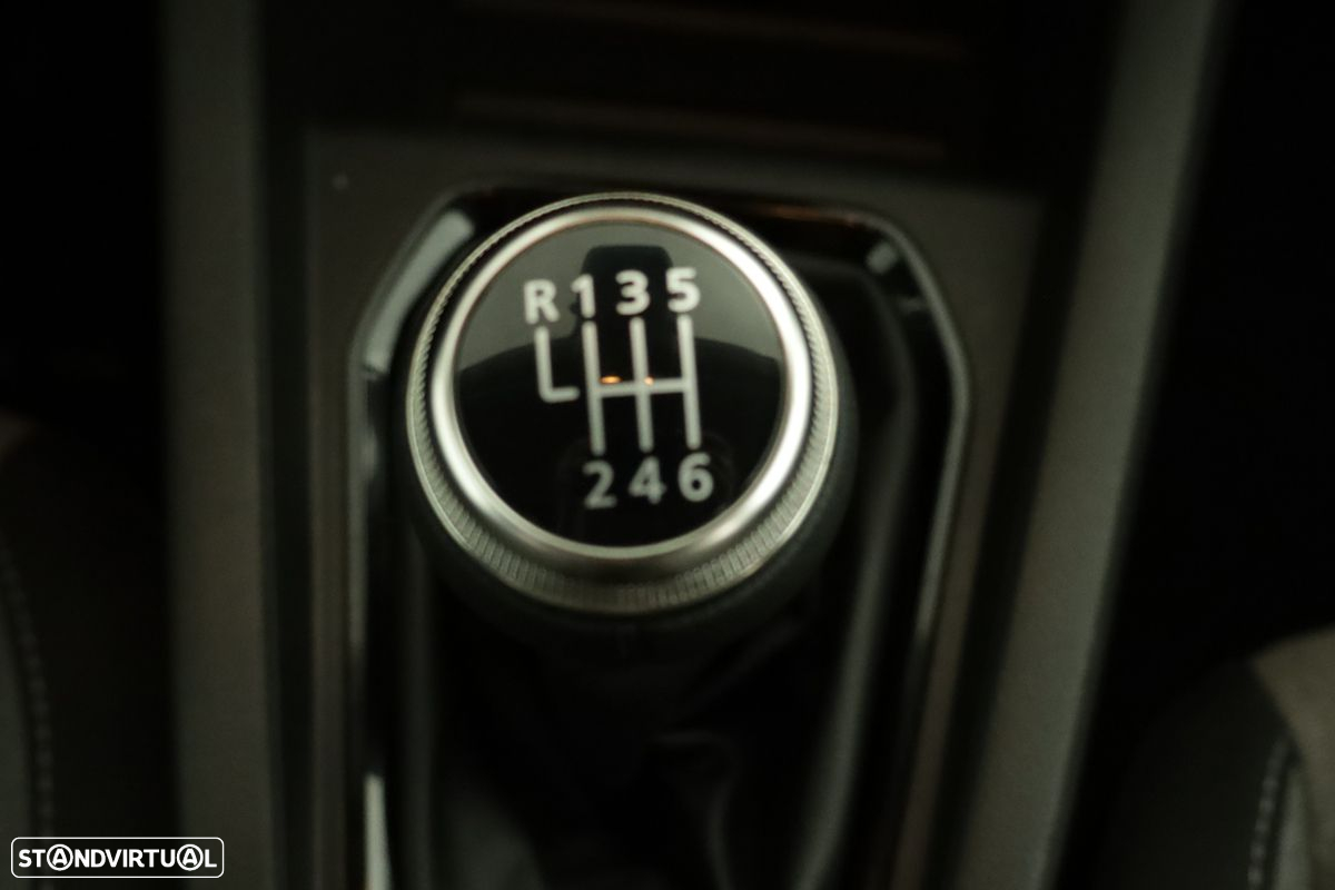 Renault Clio 1.0 TCe Evolution Bi-Fuel - 13