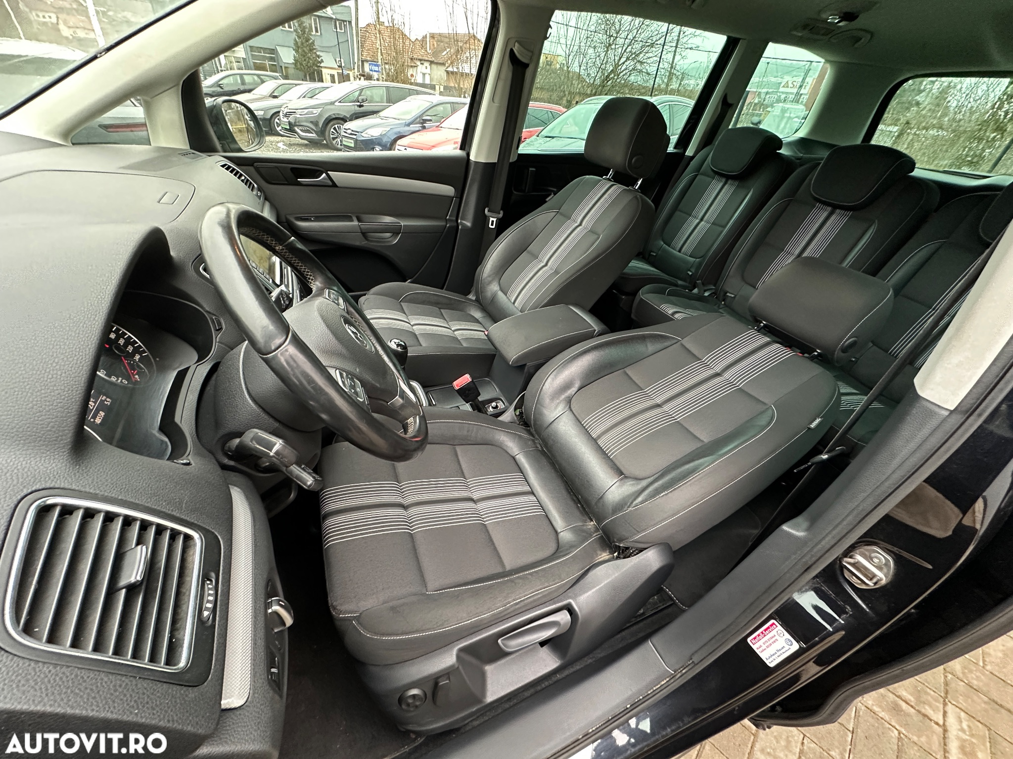 Volkswagen Sharan 2.0 TDI Blue Motion Match - 22