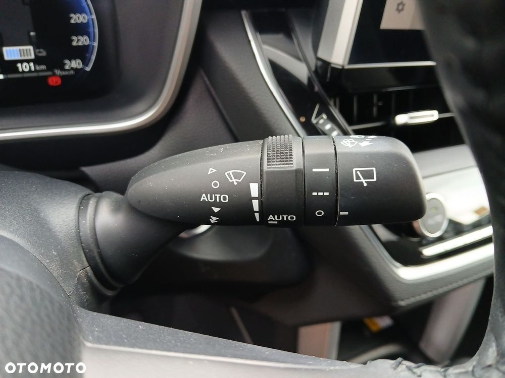 Toyota Corolla Cross - 31