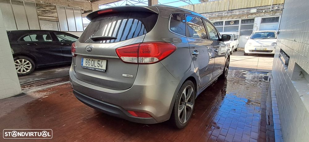 Kia Carens 1.7 CRDi ISG TX - 13
