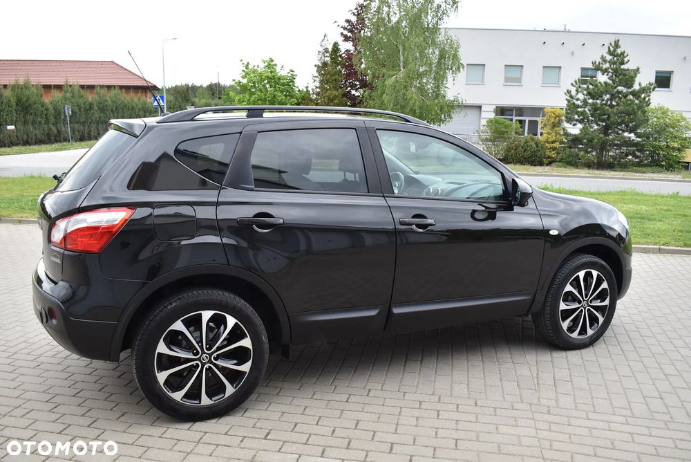 Nissan Qashqai 2.0 360 - 14