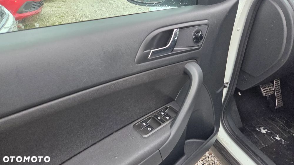 Skoda Yeti Outdoor 1.6 TDI Green tec DSG Active - 21