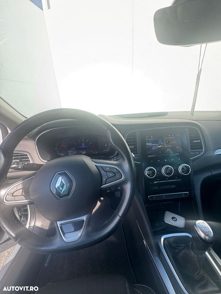 Renault Megane - 20