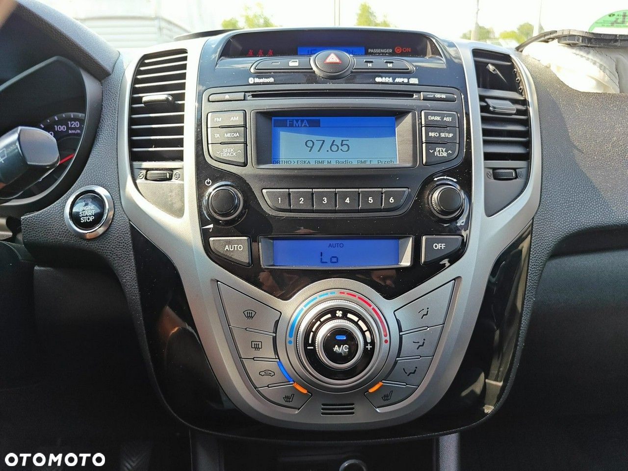 Hyundai ix20 - 12