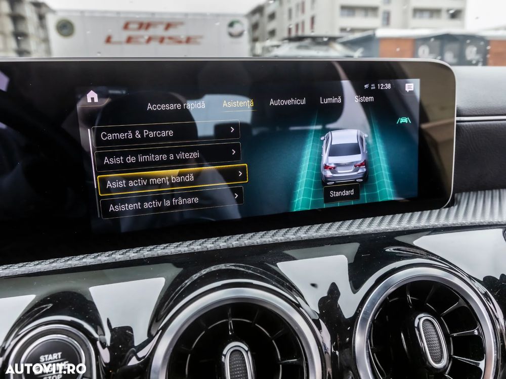 Mercedes-Benz A 180 d Sedan 7G-DCT - 25