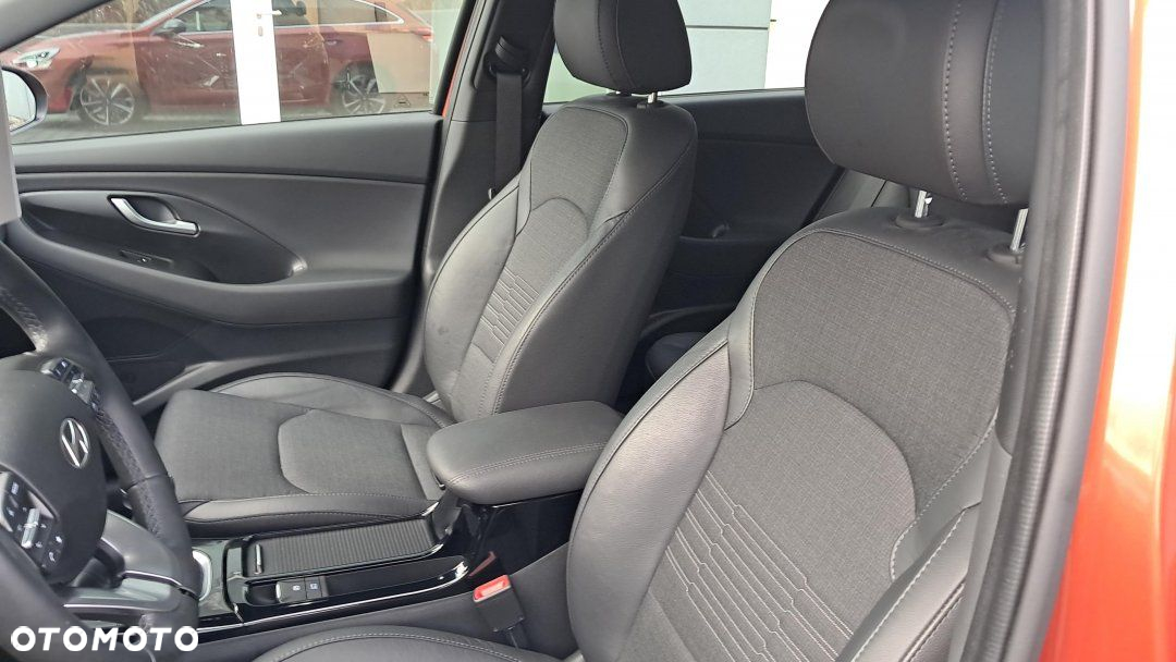 Hyundai i30 - 12