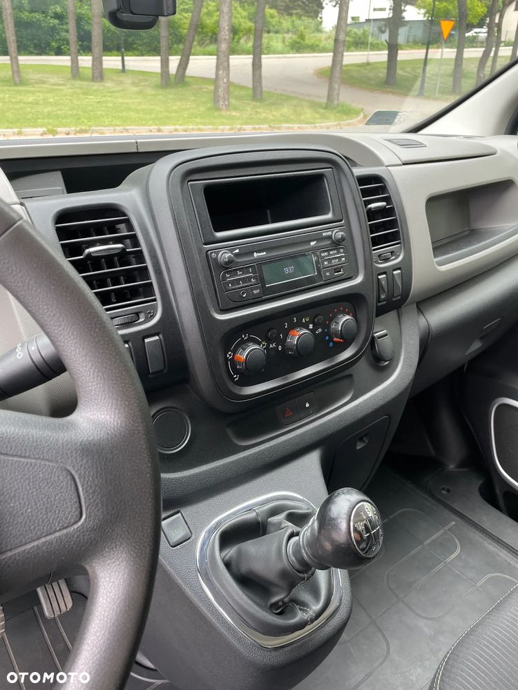 Renault TRAFIC - 6