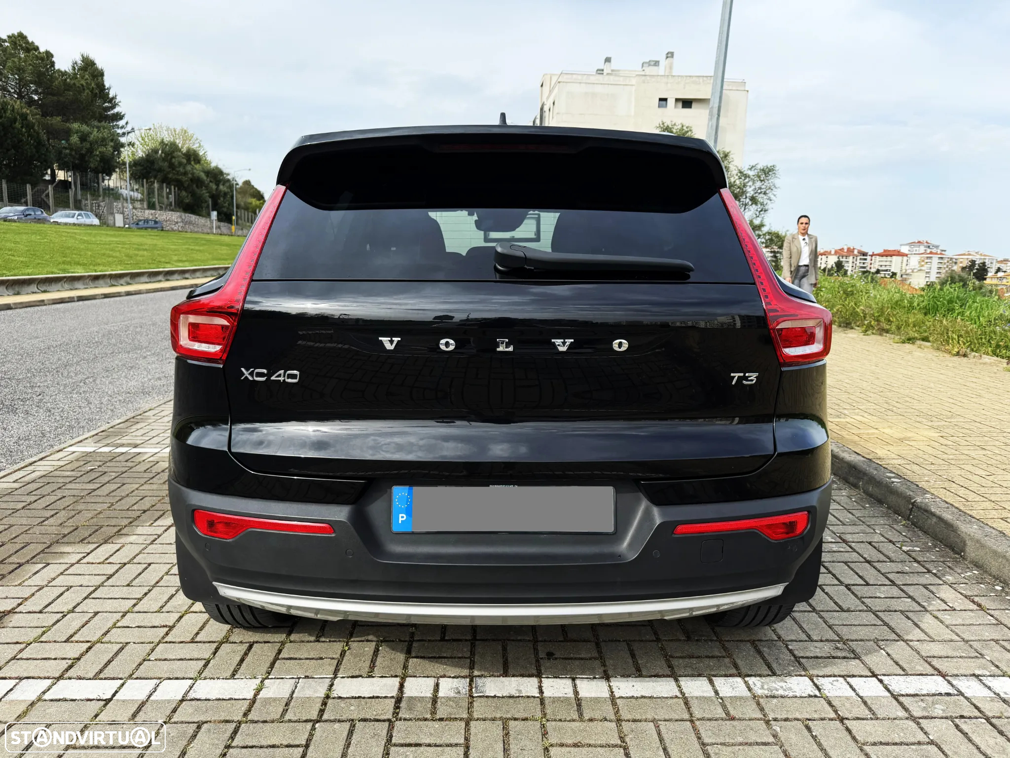 Volvo XC 40 1.5 T3 Momentum Geartronic - 20