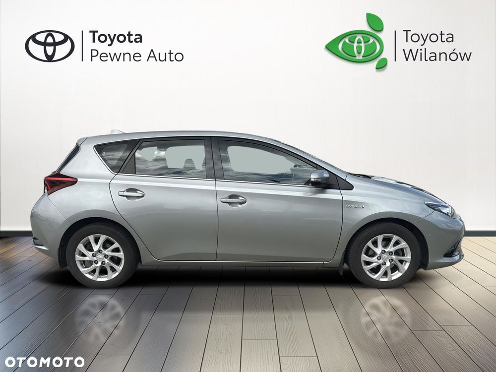 Toyota Auris - 6