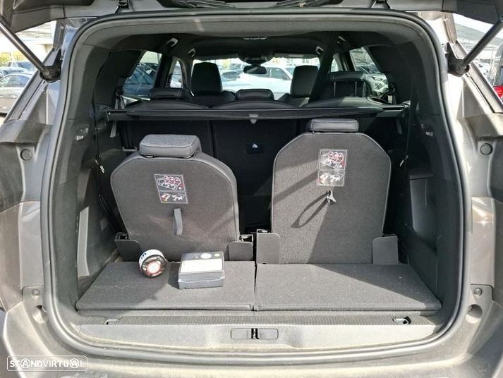 Peugeot 5008 - 10