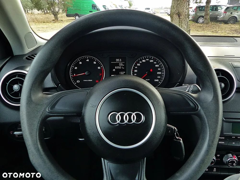 Audi A1 3-drzwiowe 1.2 TFSI Attraction - 30