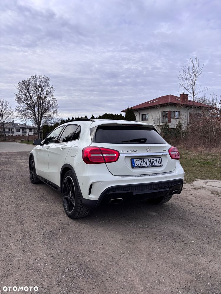 Mercedes-Benz Gla 2015 photo 5