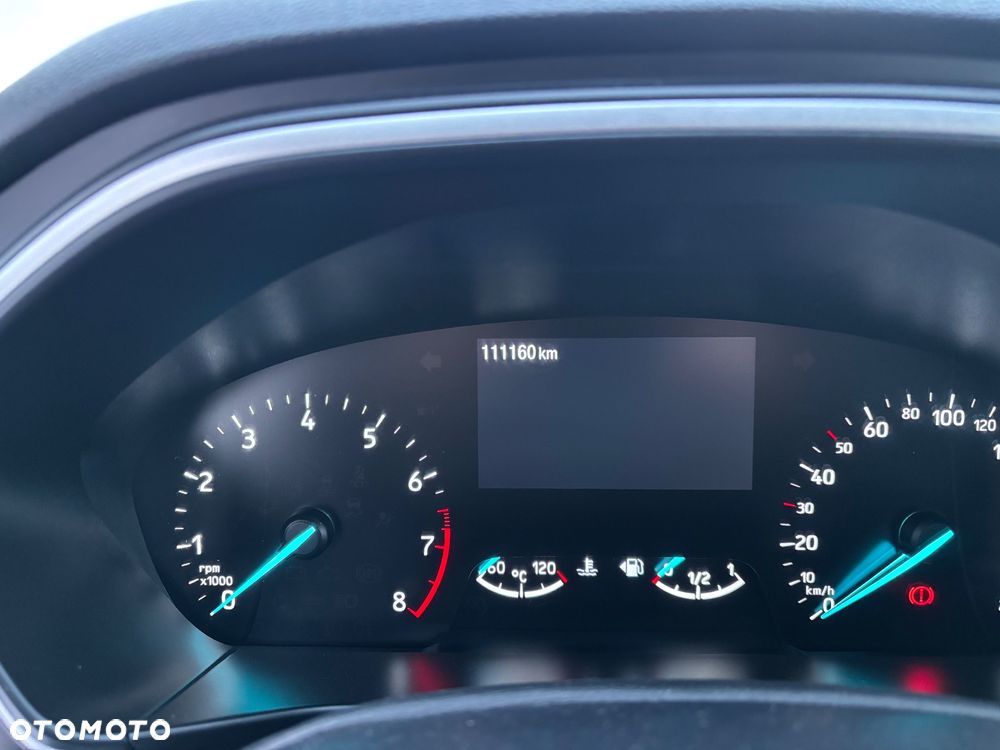 Ford Focus 1.0 EcoBoost mHEV Active - 4