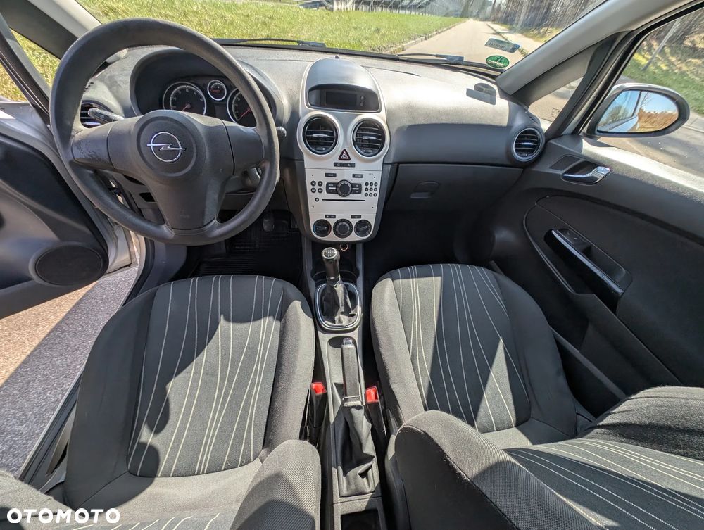 Opel Corsa 1.0 12V - 8