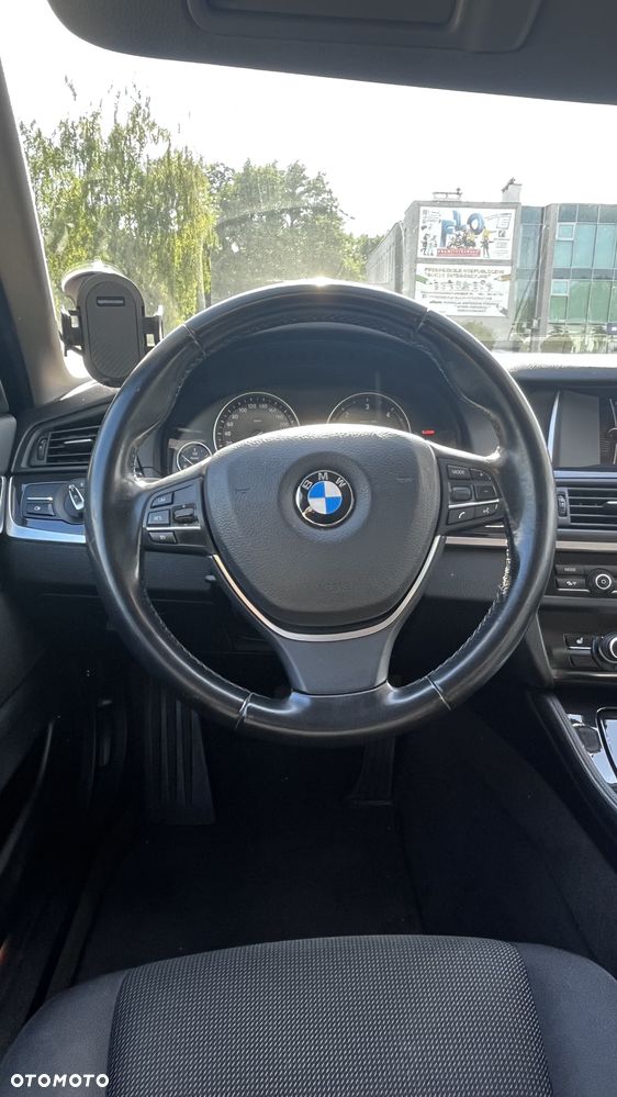 BMW Seria 5 520d - 17