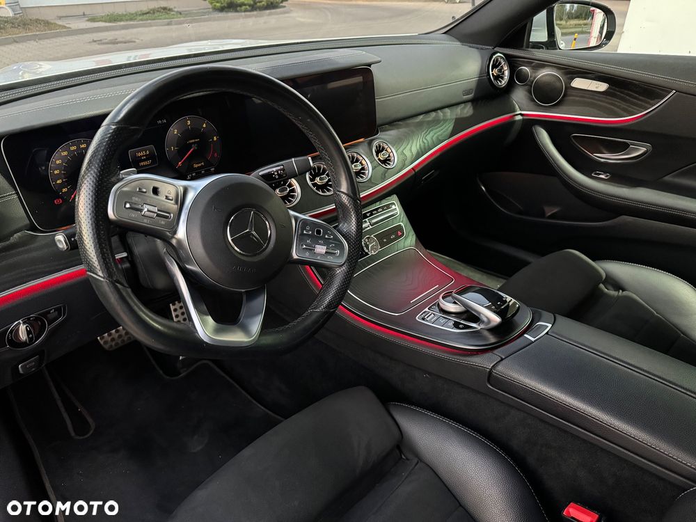 Mercedes-Benz Klasa E - 24