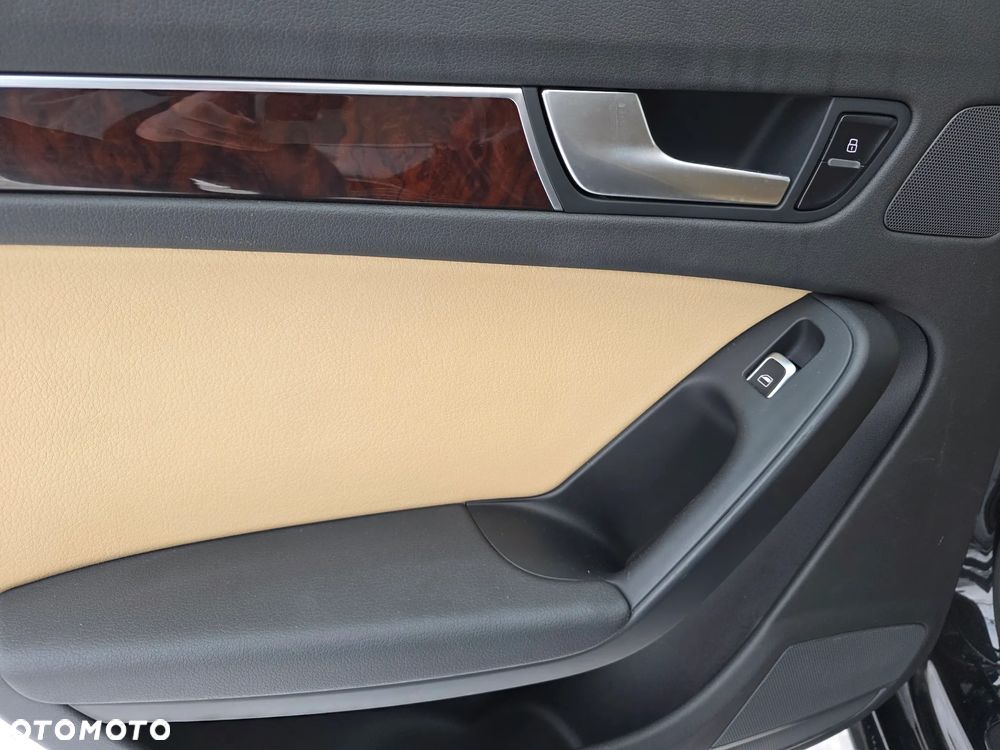 Audi A4 Limousine - 26