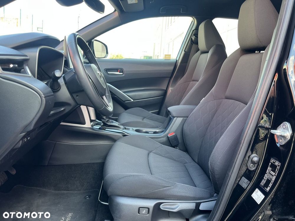 Toyota Corolla Cross 2.0 Hybrid Comfort - 10