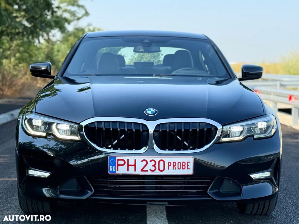 BMW Seria 3 318i AT - 2