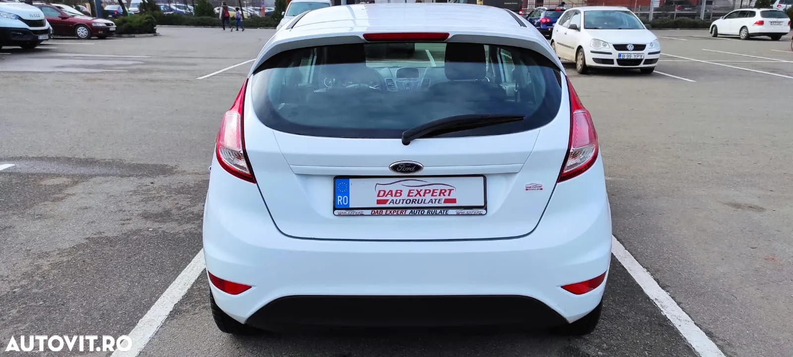 Ford Fiesta 1.4 TDCi Ambiente - 8