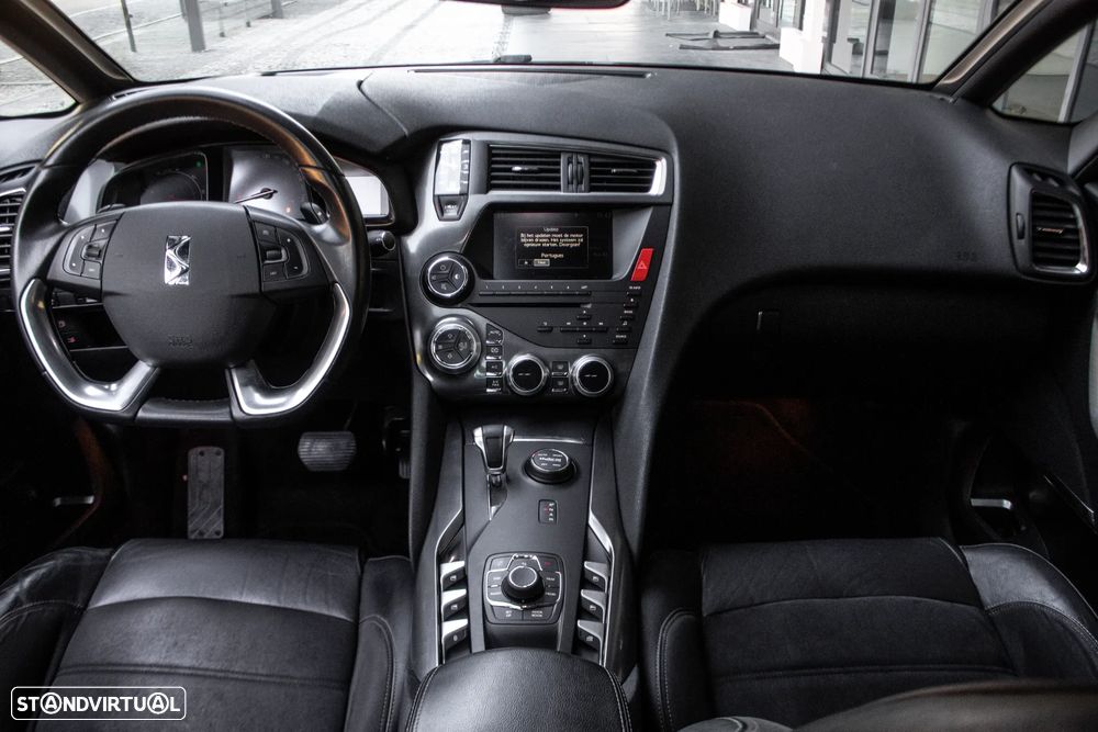 Citroën DS5 2.0 HDi Hybrid4 So Chic CMP6 - 32