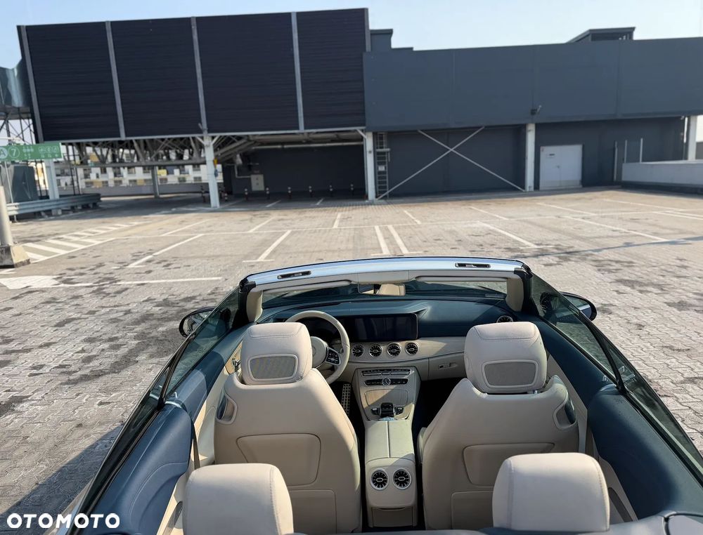 Mercedes-Benz Klasa E 450 4-Matic 9G-TRONIC - 15