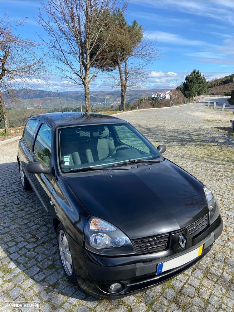 Renault Clio 1.5 dCi Confort - 10