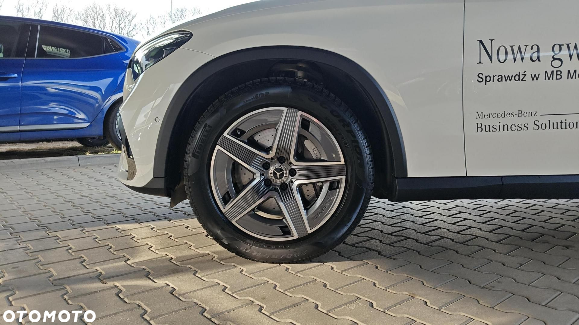 Mercedes-Benz GLC - 17